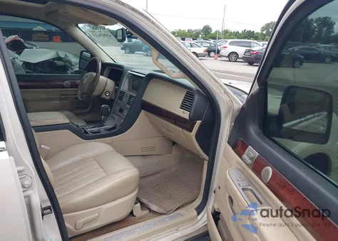 2005 Lincoln Aviator z USA, uszkodzony, nr VIN 5LMEU88H35ZJ06005